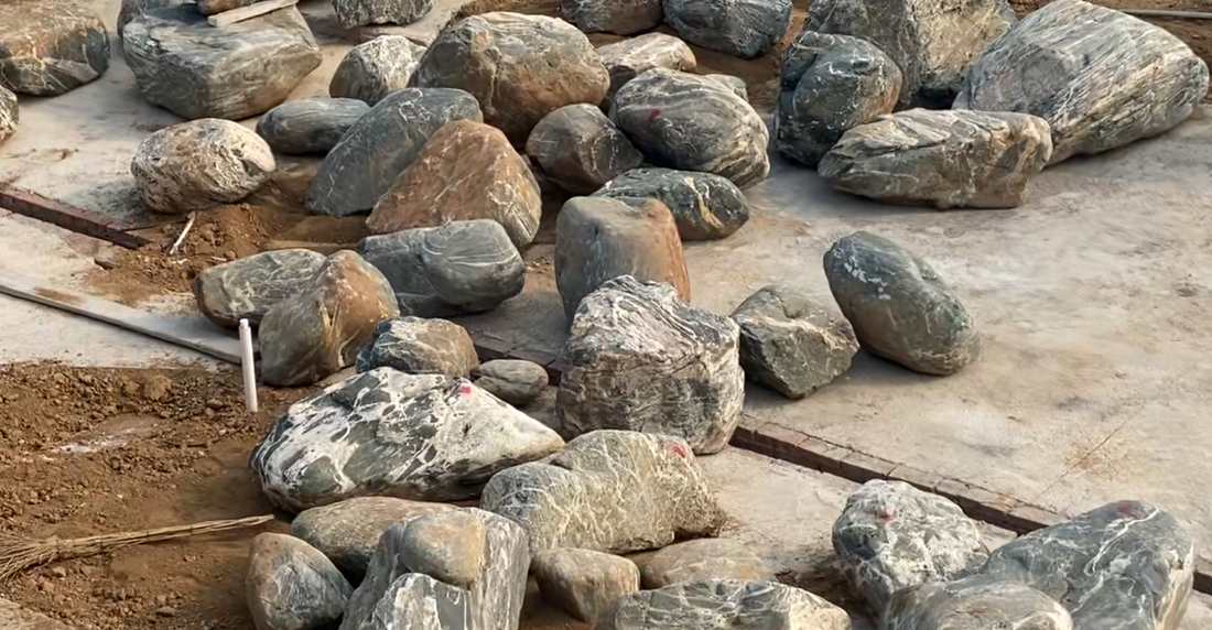 图｜泰山石按体量、石形和使用区域进行初步分类